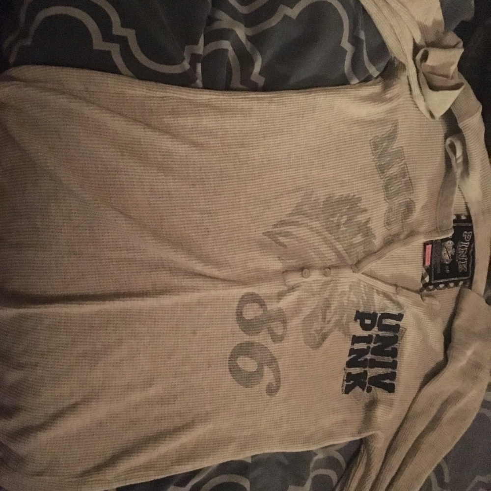 UNIVERSITY MUSTANGS PINK VS LONG SLEEVE SHIRT